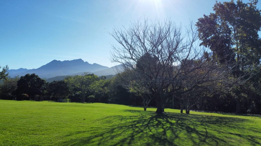 4 Bedroom Property for Sale in Wilderness Heights Western Cape